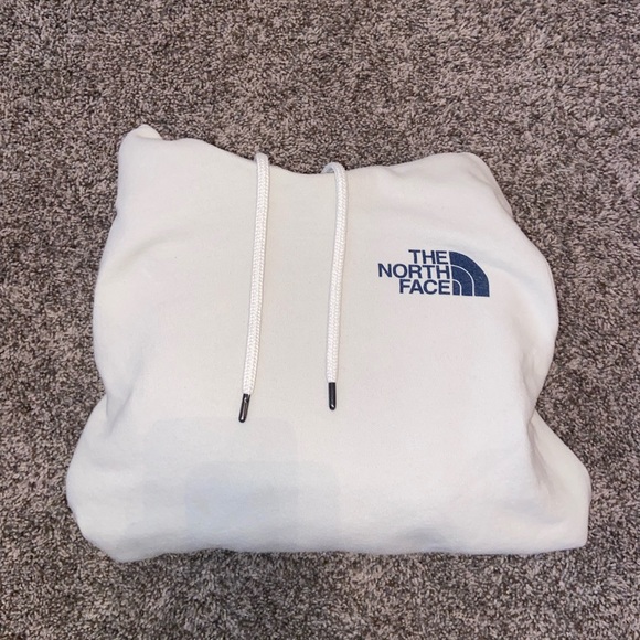 Northface Hoodie - Picture 3 of 4